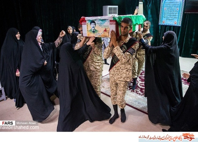 مراسیم الوداع مع الشهید الفیلق حسین ادیبان ؛ بالصور