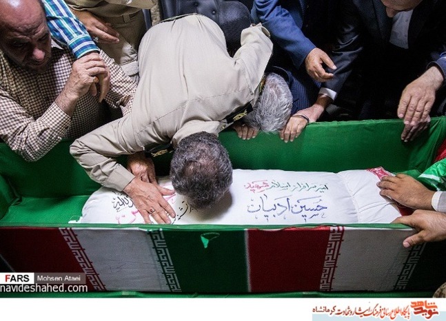 مراسیم الوداع مع الشهید الفیلق حسین ادیبان ؛ بالصور