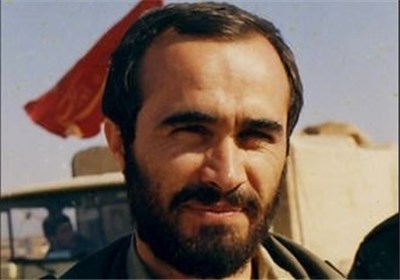 شهيد حسين خرازي؛ مردي كه جبهه را به مدرسه مجاهدت و خودسازي تبديل كرد شهيد حسين خرازي؛ مردي كه جبهه را به مدرسه مجاهدت و خودسازي تبديل كرد