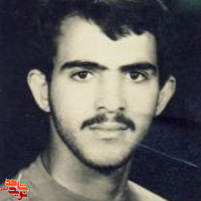 قسمتی از وصیت نامه «شهید سید علی امامی لنگرودی» کسی که در راه خدا جهاد میکند باید از همه چیز خود بگذرد قسمتی از وصیت نامه «شهید سید علی امامی لنگرودی» کسی که در راه خدا جهاد میکند باید از همه چیز خود بگذرد