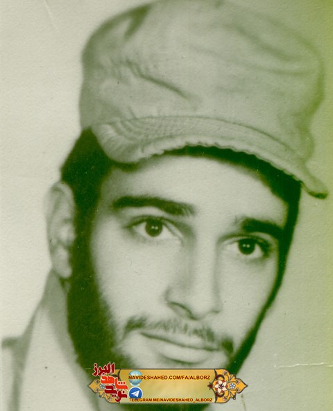 شهیدی که برای اعزام به جبهه دعا می کرد؛ شهید محمد رضا زارع شهیدی که برای اعزام به جبهه دعا می کرد؛ شهید محمد رضا زارع