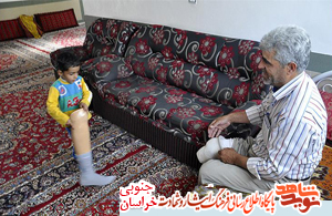 آیینه تصویری از نمای ایثار و شهادت آیینه تصویری از نمای ایثار و شهادت
