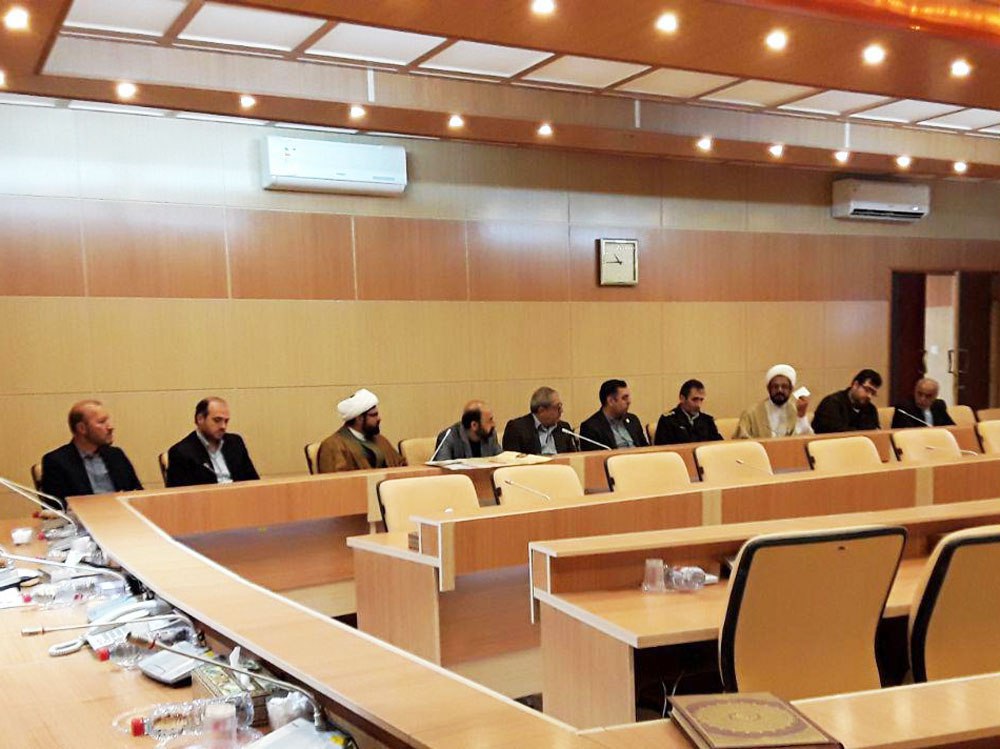 تشریح برنامه های بزرگداشت آیت الله عبدالحسین دستغیب در شیراز