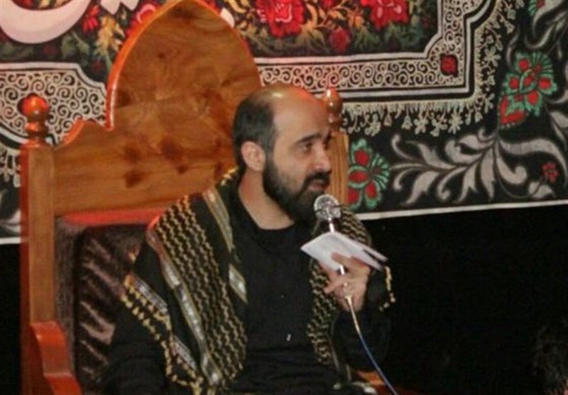 سرودهای در مدح امام کاظم(ع): «سفرهات کرد نمکگیر همه دنیا را» سرودهای در مدح امام کاظم(ع): «سفرهات کرد نمکگیر همه دنیا را»