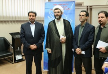 تمرین آماده سازی «سمفونی پیروزی» با حضور معاون فرهنگی و آموزشی بنیاد شهید تمرین آماده سازی «سمفونی پیروزی» با حضور معاون فرهنگی و آموزشی بنیاد شهید
