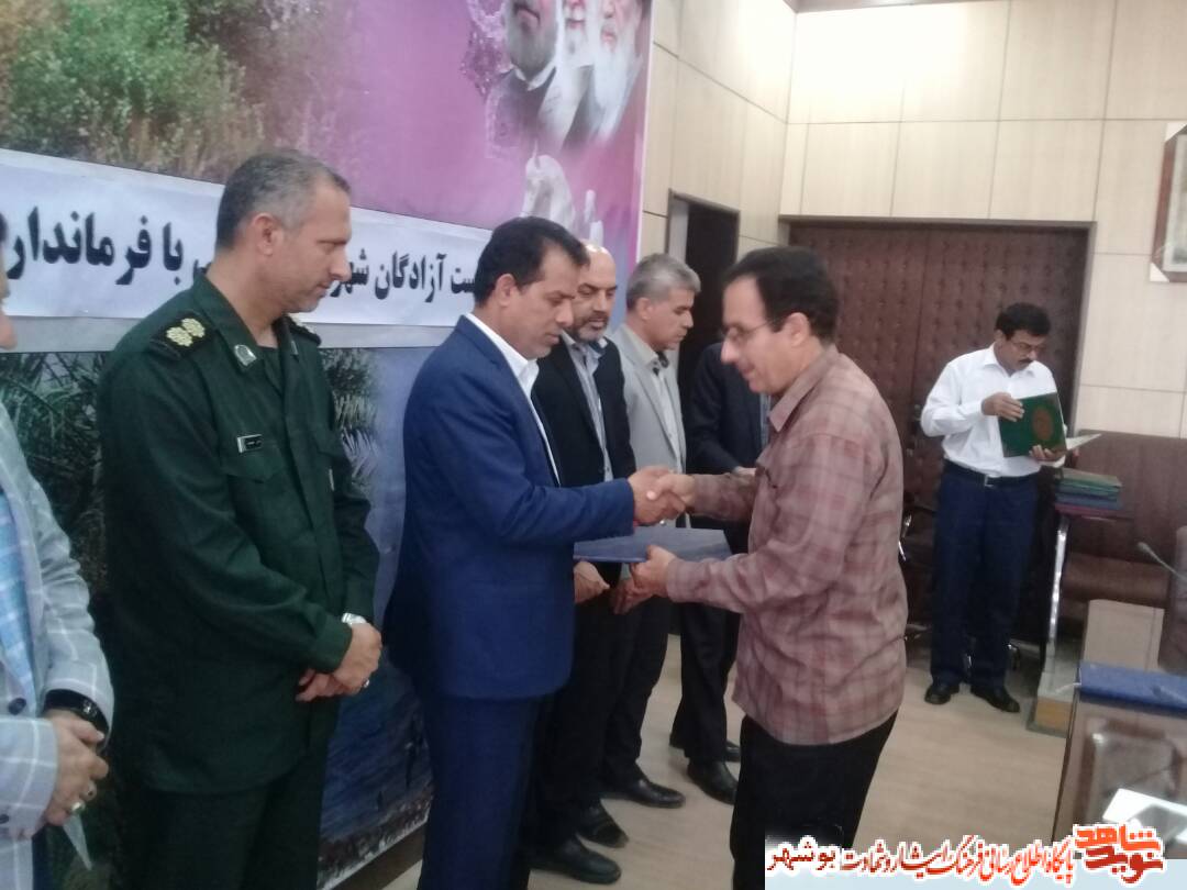 آزادگان دشتی تجلیل شدند آزادگان دشتی تجلیل شدند