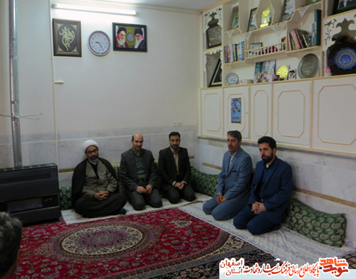 دیدارپدران آسمانی در اولین سال عروج پاسدار شهید مدافع وطن سعید سلیمی دیدارپدران آسمانی در اولین سال عروج پاسدار شهید مدافع وطن سعید سلیمی