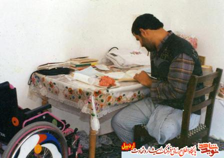 راویان نور/ فیلمی از جانباز 70 درصد موسی خانزاده راویان نور/ فیلمی از جانباز 70 درصد موسی خانزاده