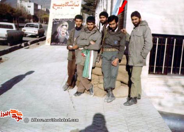 مواظب دشمنان داخلی که از کفار بدترند باشید مواظب دشمنان داخلی که از کفار بدترند باشید