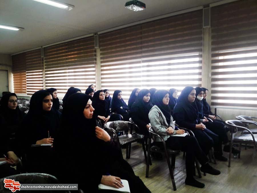 جلسه مشاوره و هدایت تحصیلی داوطلبان شاهد و ایثارگر در اسلامشهر برگزار شد جلسه مشاوره و هدایت تحصیلی داوطلبان شاهد و ایثارگر در اسلامشهر برگزار شد