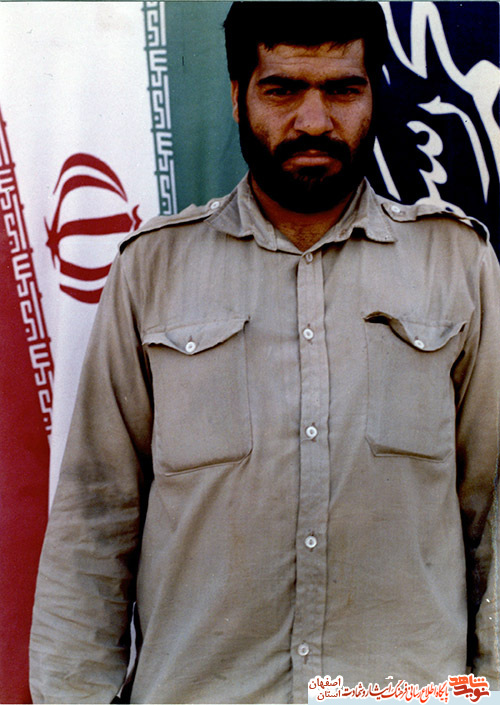 حاجیه خانم امیری مادرشهیدان محمد علی و عباسعلی امیری فرزندان شهیدش پیوست حاجیه خانم امیری مادرشهیدان محمد علی و عباسعلی امیری فرزندان شهیدش پیوست