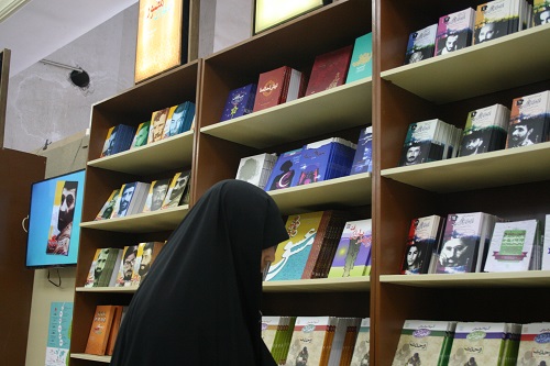 کتاب هایی که دوستداران شهدا را به نمایشگاه آورد/ شهیدان «چمران»، «حججی» و «قربانخانی» خواندنی تر شدند کتاب هایی که دوستداران شهدا را به نمایشگاه آورد/ شهیدان «چمران»، «حججی» و «قربانخانی» خواندنی تر شدند