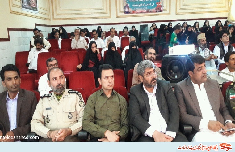 عزت و سربلندی کشور را مرهون خون مطهر شهیدان هستیم عزت و سربلندی کشور را مرهون خون مطهر شهیدان هستیم
