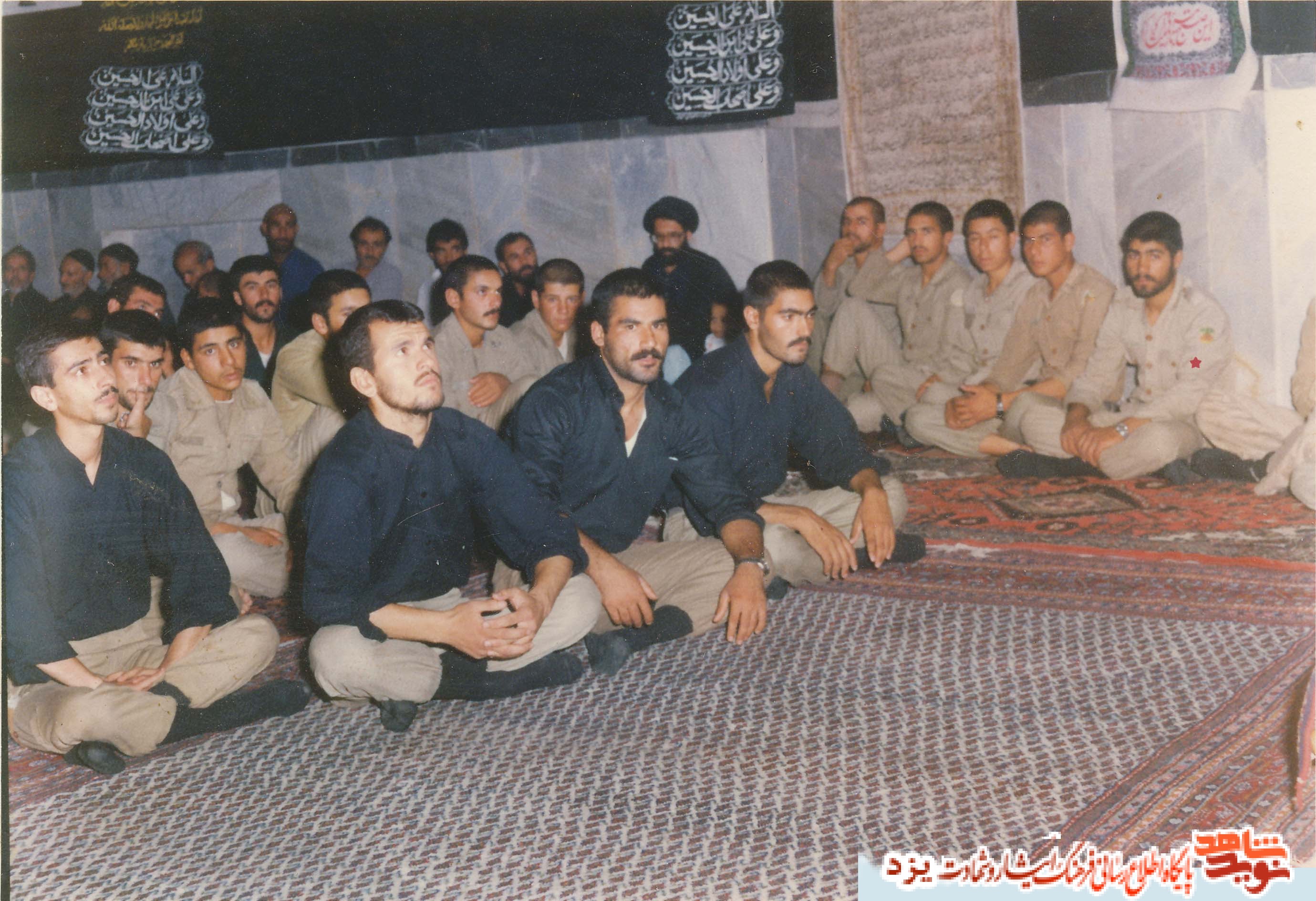 شهید خانی:«خواهرم حجاب خود را حفظ كن ،حجاب تو دشمن را به لرزه در مى آورد» شهید خانی:«خواهرم حجاب خود را حفظ كن ،حجاب تو دشمن را به لرزه در مى آورد»