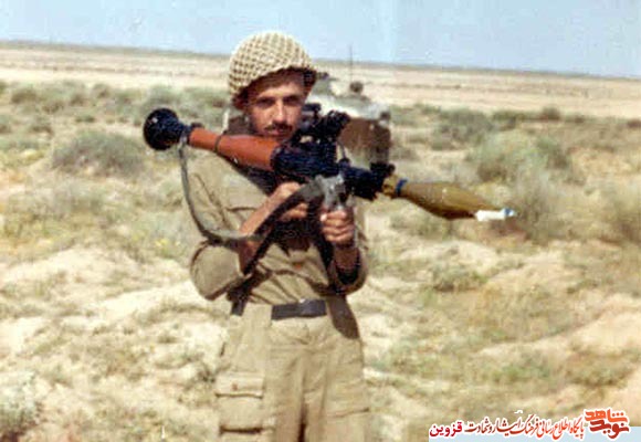 تصاویر کمتر دیده شده از شهید تصاویر کمتر دیده شده از شهید