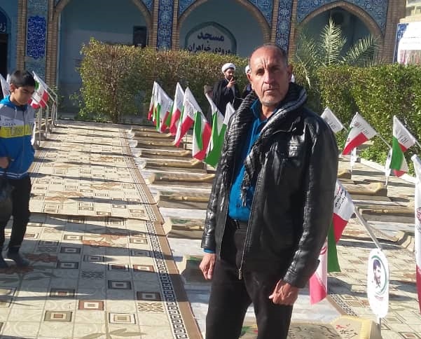 با نزدیک شدن به مرز، بی تاب تر می شدیم
