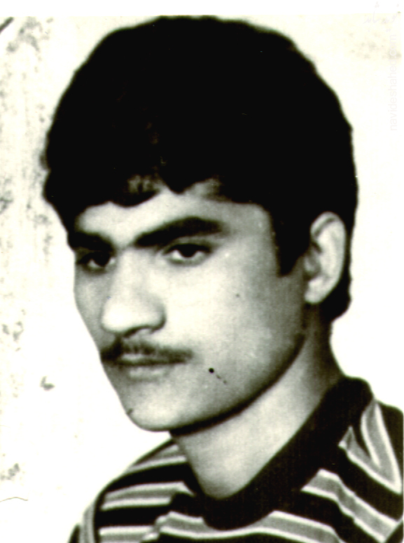 مادر جان اگر شهیدشدم مرا خمس فرزندان خود حساب کن مادر جان اگر شهیدشدم مرا خمس فرزندان خود حساب کن