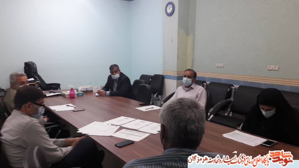 نشست هم اندیشی برنامه های معاونت فرهنگی بنیاد شهید امور ایثارگران شهرستان بندرعباس برگزار شد نشست هم اندیشی برنامه های معاونت فرهنگی بنیاد شهید امور ایثارگران شهرستان بندرعباس برگزار شد