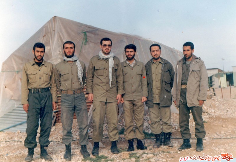 هر روز که میگذرد، مستضعفان بیدارتر و فشار جنایتکاران بر ما زیادتر میشو هر روز که میگذرد، مستضعفان بیدارتر و فشار جنایتکاران بر ما زیادتر میشو