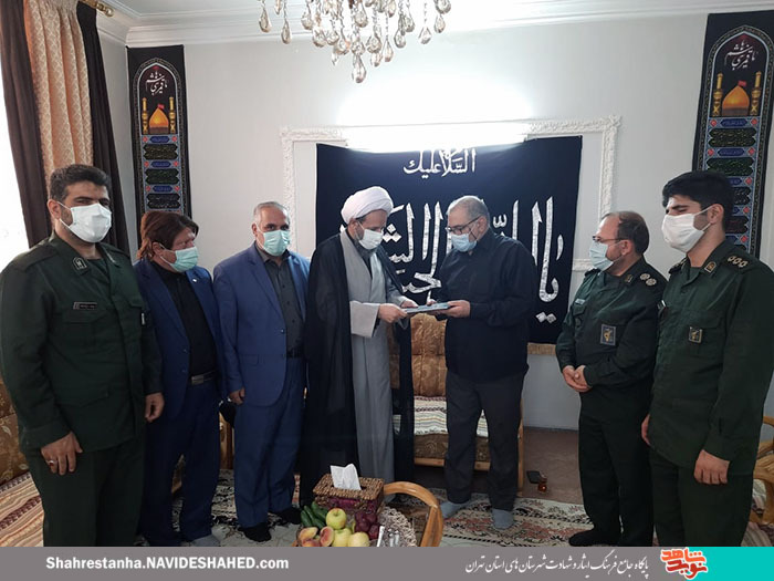 آزاده سرافراز «محمدرضا نصیری» از شهرستان قرچک تجلیل شد آزاده سرافراز «محمدرضا نصیری» از شهرستان قرچک تجلیل شد