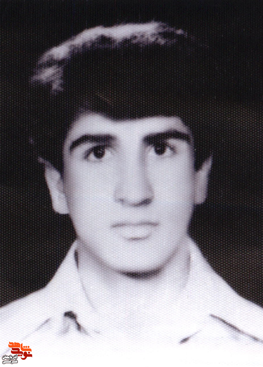 سربازی که آرزوی شهادت در دل دارد دشمن را شکست خواهد داد