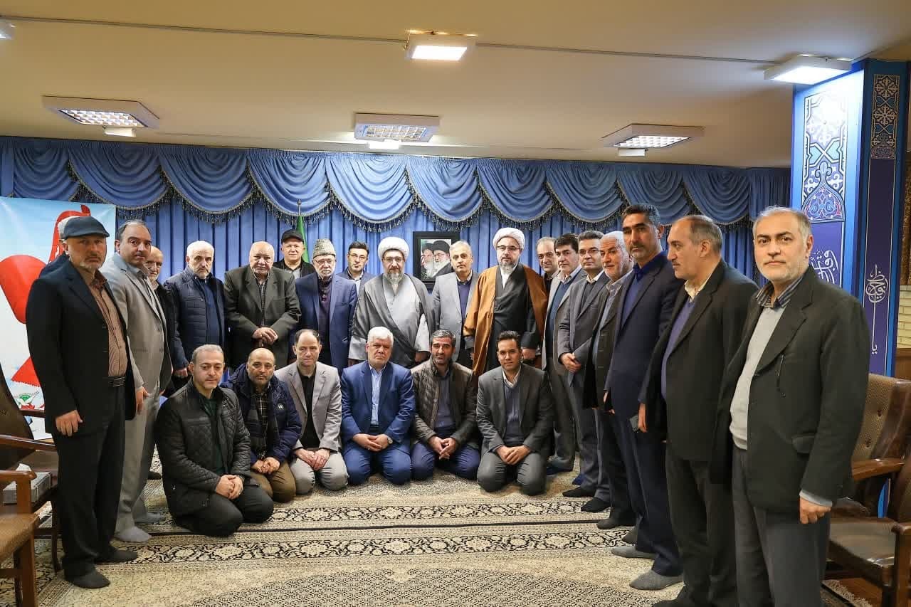 سرپرست و شورای معاونین بنیاد شهید آذربایجان شرقی با نماینده ولی فقیه در استان دیدار کردند