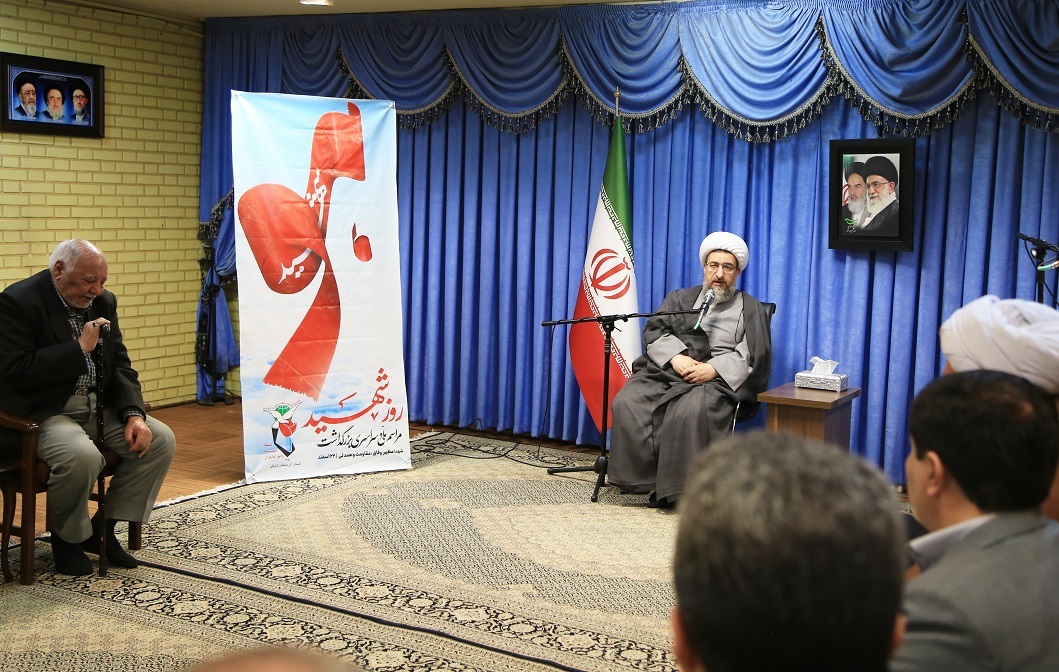 سرپرست و شورای معاونین بنیاد شهید آذربایجان شرقی با نماینده ولی فقیه در استان دیدار کردند