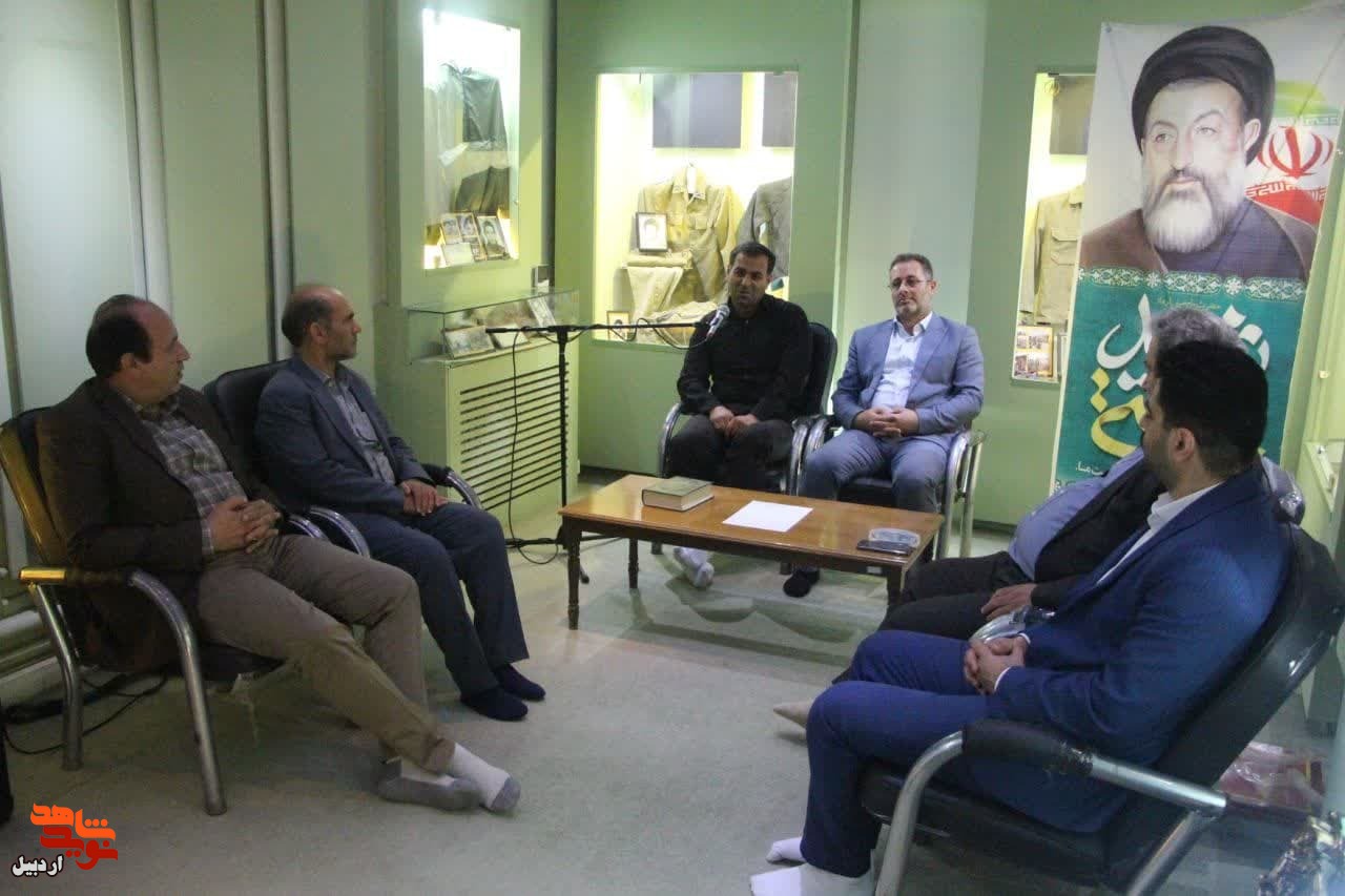 یادوراه شهدا و مراسم اربعین شهادت شهیدان خدمت در موزه شهدای اردبیل+ عکس