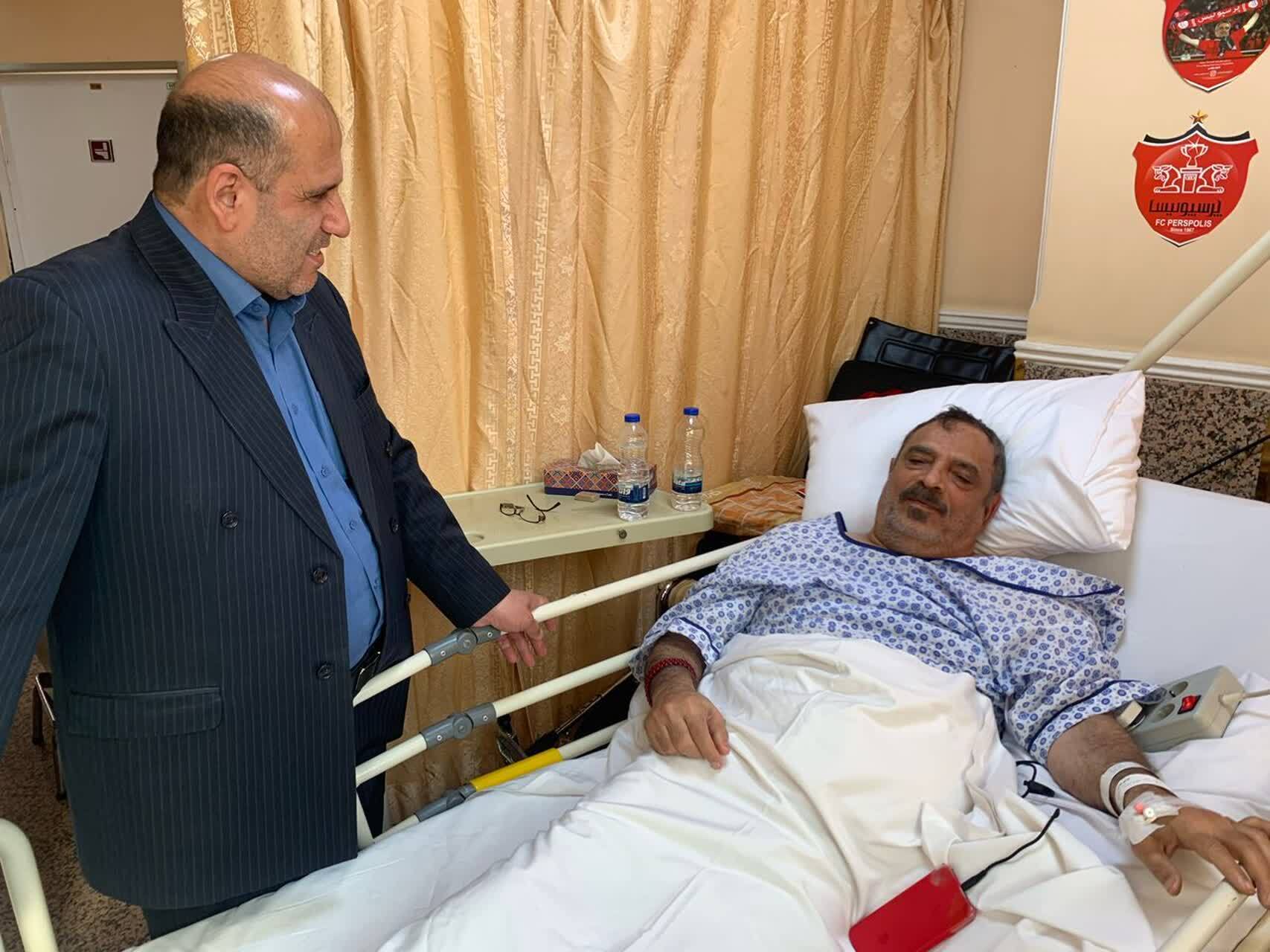 عیادت مدیرکل بنیاد شهید و امور ایثارگران تهران بزرگ با پدر شهید جشنی تهرانی و جانبازان بستری در                                                                                             بیمارستان خاتم انبیا علیها السلام