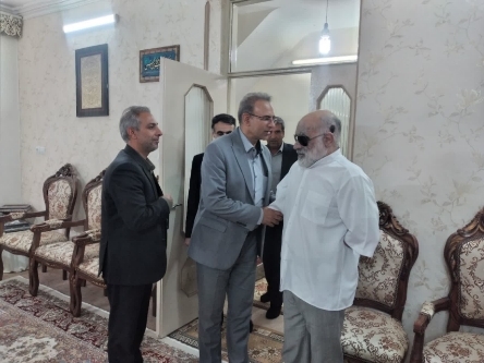 دیدار مدیرکل بنیاد شهید لرستان با ایثارگران بروجرد
