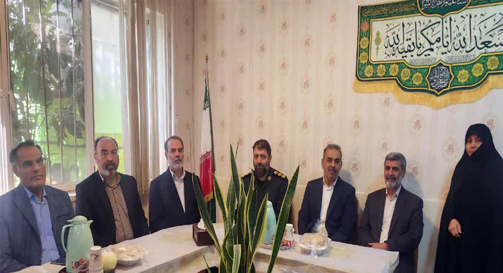 دیدار از معلمین مدارس شاهد به مناسبت گرامیداشت هفته معلم