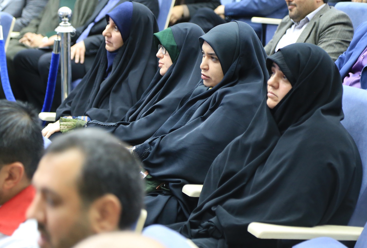 سوگواره ملی شعر شهدای خدمت