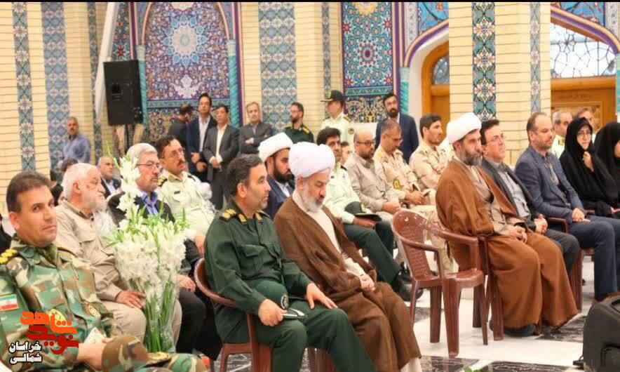 تصاویر/غبارروبی مزار شهدا به مناسبت گرامیداشت آزادسازی خرمشهر در خراسان شمالی