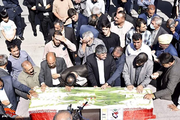  وداعی پر از عشق و احترام (خداحافظ سلام)