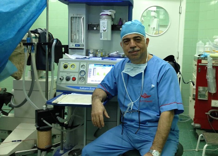 پزشکی که زندگی می‌بخشید؛ روایت همسر شهید دکتر ولی‌الله حسنی از چهار دهه خدمت