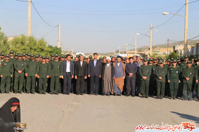 مراسم سنتی چمر تشییع و تدفین پیکر مطهر شهدای گمنام در شهرستان ملکشاهی