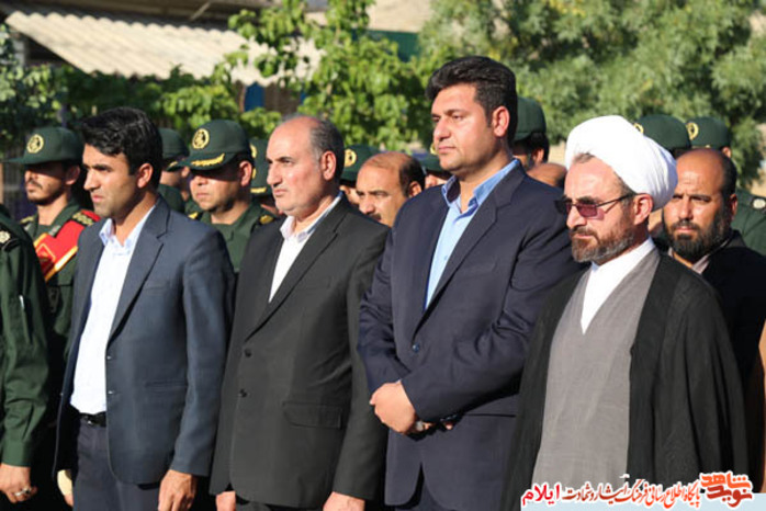 مراسم سنتی چمر تشییع و تدفین پیکر مطهر شهدای گمنام در شهرستان ملکشاهی