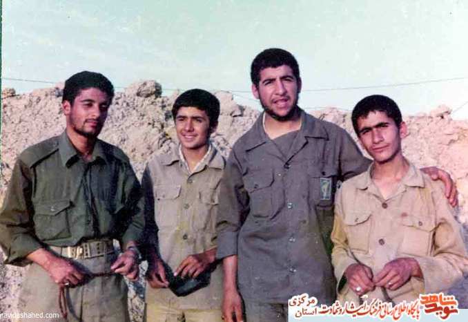 از چپ: شهید محمدرضا هدایتی - شهید رضا منصوری - شهید اصغر فتاحی - سید مهدی معنوی