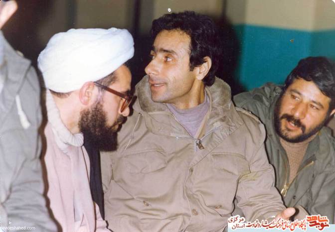 حجت الاسلام شریفی به همراه صیادی همراه معاونش - کردستان