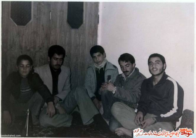 از چپ: محمد نصیری - علی نور محمدی - علی اکبر کریمی - مهدی کریمی - علی نصیری