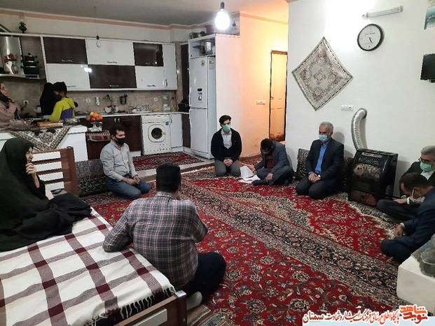 دیدار دکتر یزدانی مدیرکل بنیاد شهید استان سمنان با خانوده‌های معزز شاهد و ایثارگر شهرستان مهدیشهر- یازدهم فروردین ۱۴۰۰