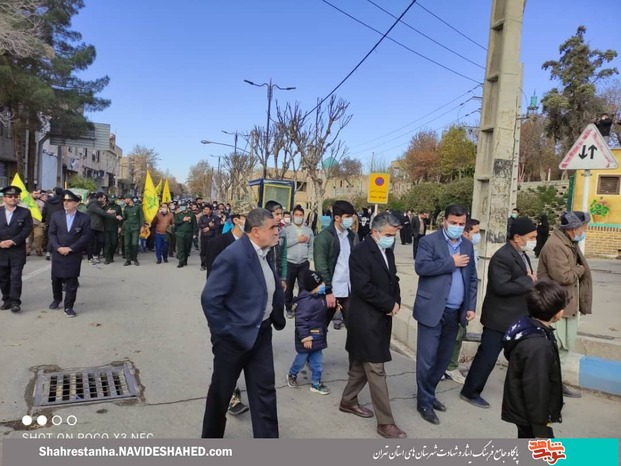 مراسم تشییع در حرم مطهر جعفربن موسی‌الکاظم(ع)