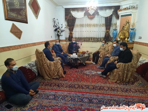 دیدار مسئولین بنیاد شهید استان سمنان با جانباز گرانقدر حسین حیدرپور - پانزدهم آذرماه ۱۴۰۰ شهرستان مهدیشهر