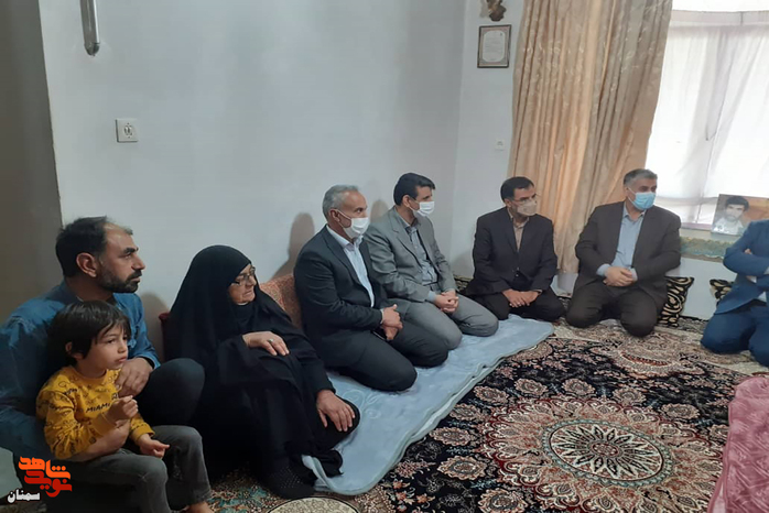 دیدار مسئولان استان سمنان با خانواده معزز شهید والامقام حسن قرائی - پنجشنبه هشتم اردیبهشت ماه ۱۴۰۱ شهر مجن شاهرود