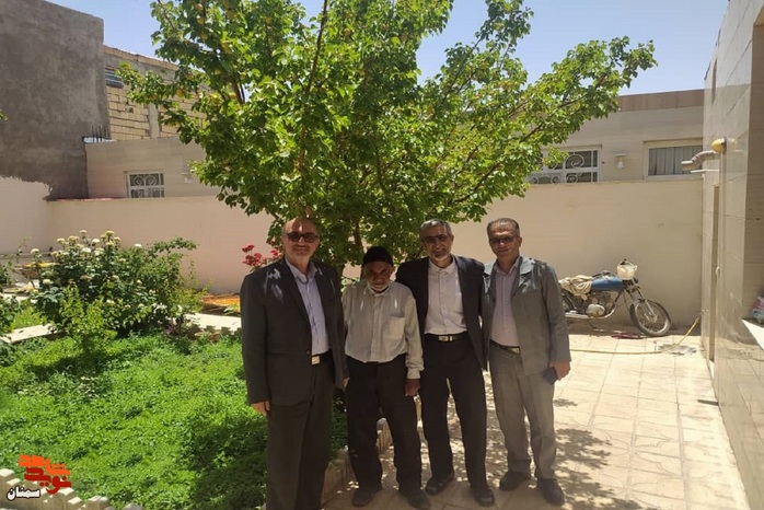 دیدار مسئولان استانی با خانواده معزز شهید والامقام محمدرضا نادمی - بیست و پنجم خردادماه ۱۴۰۱ روستای قلعه نو خرقان شاهرود