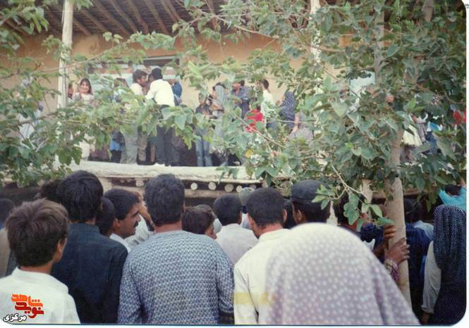 مراسم استقبال از آزاده سرافراز مجید قاسمی روستای ده چال - 1369