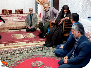 دیدار کارکنان بنیاد شهید شهرستان شاهرود با خانواده معزز شهید والامقام مدافع امنیت محمدجواد رحیمی- هفدهم فروردینماه ۱۴۰۲ شهرستان شاهرود