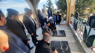زیارت دورهای جمعی از مروجان فرهنگ ایثار و شهادت- بیست و چهارم اسفندماه ۱۴۰۲ گلزار شهدای روستای دلازیان