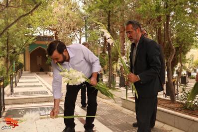 تجدید میثاق جمعی از کارکنان ادارات شاهرود و بسطام با آرمانهای شهدا- بیست و سوم تیرماه ۱۴۰۴ گلزار شهدای شهرستان شاهرود